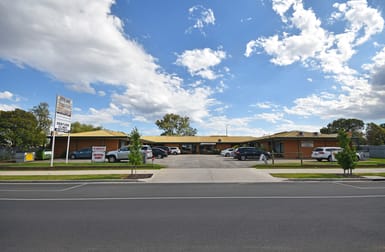 4 & 5/25 South Street Wodonga VIC 3690 - Image 1