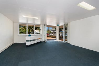 1/30 Coldstream Street Yamba NSW 2464 - Image 3