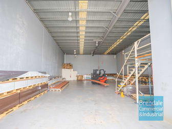 2/1 Combarton St Brendale QLD 4500 - Image 1