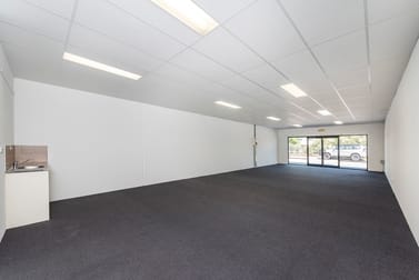 2/24 Comserv Loop Ellenbrook WA 6069 - Image 2