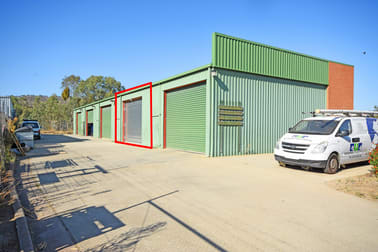 2/1 Chisholm Court Wodonga VIC 3690 - Image 2