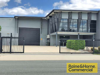 17 Huntington Place Banyo QLD 4014 - Image 1
