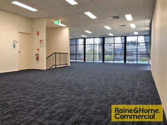 17 Huntington Place Banyo QLD 4014 - Image 3