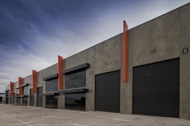 5/32 Panamax Road Ravenhall VIC 3023 - Image 2
