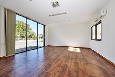 56 Main Street Pakenham VIC 3810 - Image 3