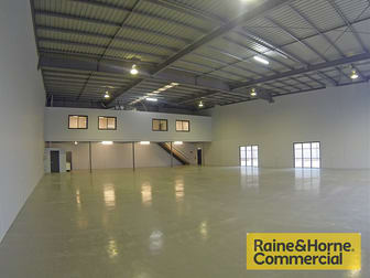 1/256 Leitchs Road Brendale QLD 4500 - Image 3