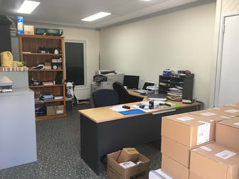 2/5 Commerce Avenue Warana QLD 4575 - Image 2