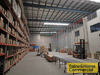 2/33 Kremzow Road Brendale QLD 4500 - Image 1