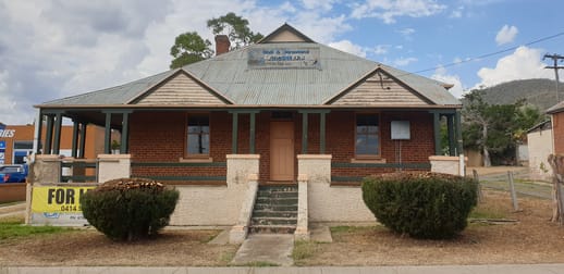 242 Marius Street Tamworth NSW 2340 - Image 1