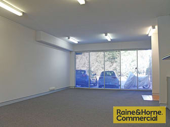 1/20 Douglas Street Milton QLD 4064 - Image 2