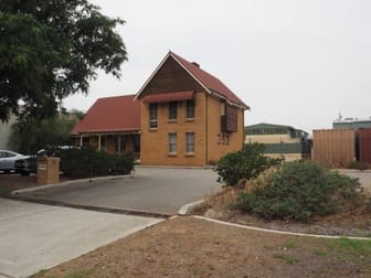 8 Action Pl Wangara WA 6065 - Image 2