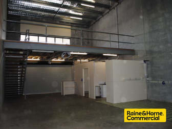 T2/16-18 Dexter Street South Toowoomba QLD 4350 - Image 2
