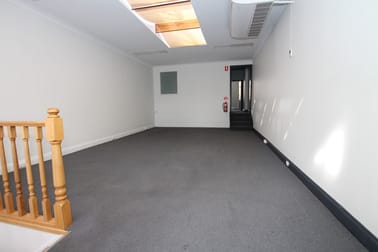 8 Lalor Street Port Melbourne VIC 3207 - Image 3