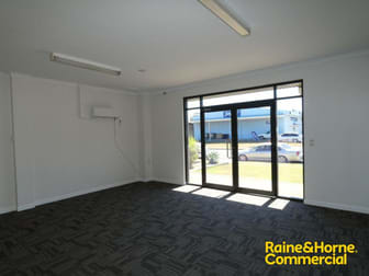 Unit 3/146 Lake Road Port Macquarie NSW 2444 - Image 3