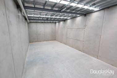 3/2 Carrington Drive Albion VIC 3020 - Image 3