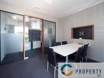 11/481 Logan Road Greenslopes QLD 4120 - Image 3
