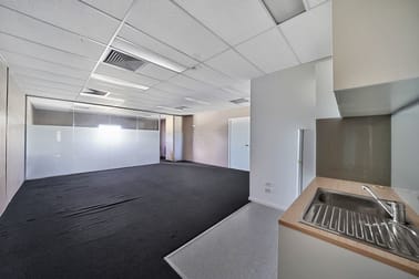 UP2 5/7 Hepher Road Campbelltown NSW 2560 - Image 3