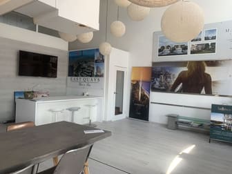 18/42 The Esplanade Surfers Paradise QLD 4217 - Image 2