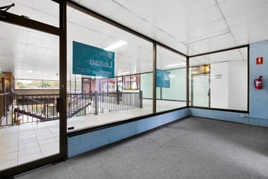 2  Office/30-32 McAdam Square Croydon VIC 3136 - Image 2