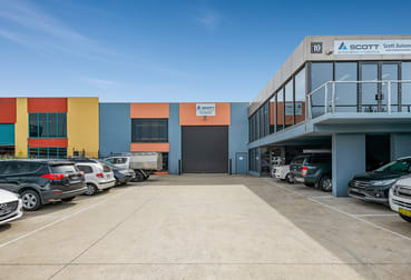 10 Lillee Crescent Tullamarine VIC 3043 - Image 2