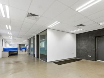 29 Glastonbury Avenue Unanderra NSW 2526 - Image 2