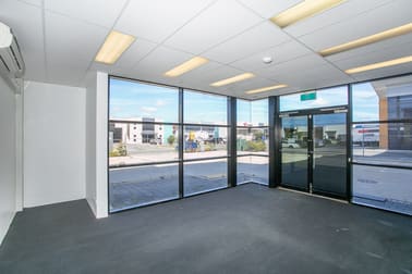 Unit 2,11 Mallaig Way Canning Vale WA 6155 - Image 3