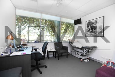 4106/834 Pittwater Road Dee Why NSW 2099 - Image 3