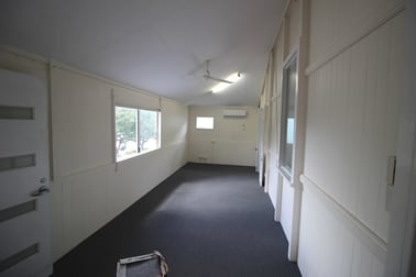 183 Aumuller Street Bungalow QLD 4870 - Image 3