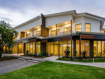 4/3 Michigan Drive Oxenford QLD 4210 - Image 1