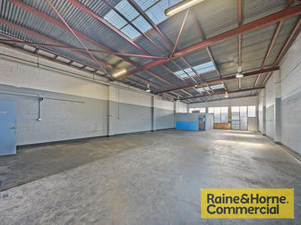 18 Wolverhampton Street Stafford QLD 4053 - Image 2