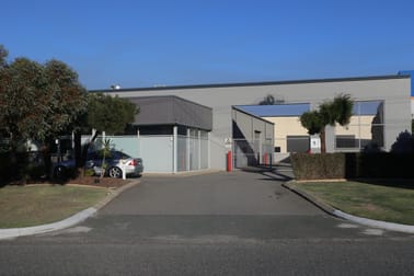 27 Irvine Drive Malaga WA 6090 - Image 1