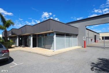 27 Irvine Drive Malaga WA 6090 - Image 2