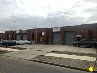 4/50 Webber Parade Keilor East VIC 3033 - Image 1