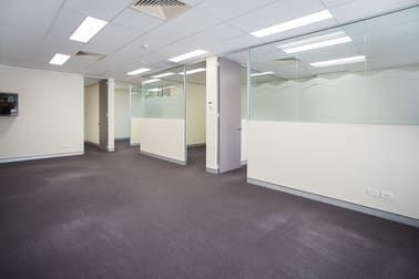 G13/25 Solent Circuit Norwest NSW 2153 - Image 1