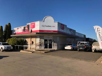 121 Hammond Avenue Wagga Wagga NSW 2650 - Image 1