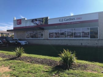 121 Hammond Avenue Wagga Wagga NSW 2650 - Image 2