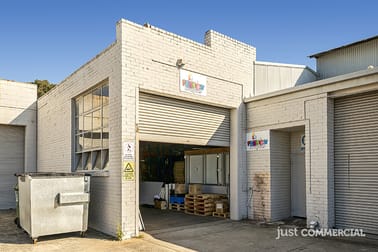 2/34 Levanswell Road Moorabbin VIC 3189 - Image 2