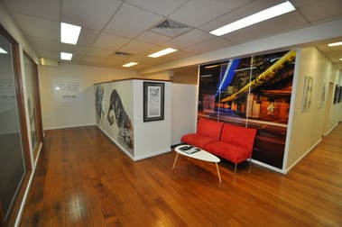 Click to view all images 4 HOOD STREET Collingwood VIC 3066 - Image 3