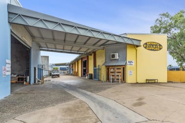 Unit/92 - 94 Hollingsworth Street Kawana QLD 4701 - Image 1