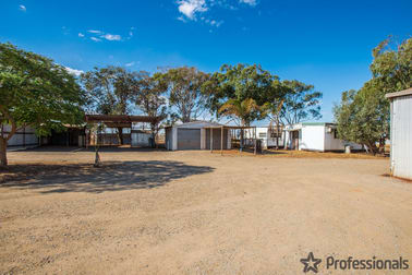 373 Edward Road Meru WA 6530 - Image 2