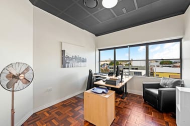 Level 3b/158 Margaret Street Toowoomba City QLD 4350 - Image 2