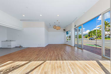 8/303 Shute Harbour Road Airlie Beach QLD 4802 - Image 3