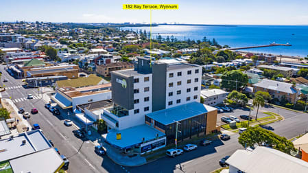 305/182 Bay Terrace Wynnum QLD 4178 - Image 2