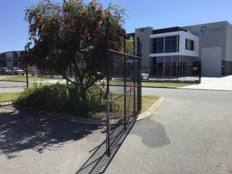 75 Tacoma Cct Canning Vale WA 6155 - Image 3
