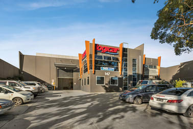 147 Rooks Road Vermont VIC 3133 - Image 2