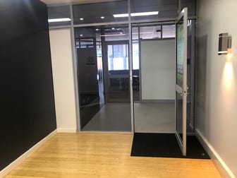 4/32 Botany Street Phillip ACT 2606 - Image 2
