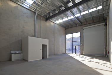 11/20 PROSPERITY Street Truganina VIC 3029 - Image 2