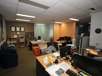 Unit 7/26-28 Ellingworth Pde Box Hill VIC 3128 - Image 3
