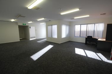 77 Barolin Street Bundaberg Central QLD 4670 - Image 1
