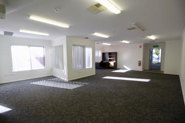 77 Barolin Street Bundaberg Central QLD 4670 - Image 2